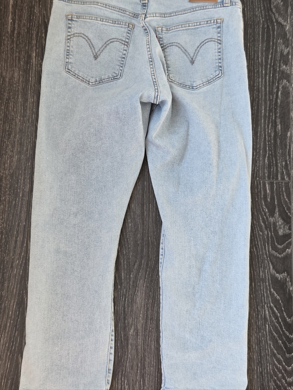 Levi's Wedgie Straight Jeans - Picture 3 of 3